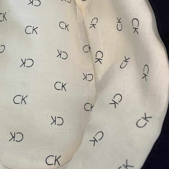 Calvin Klein NWOT Black Monogram Fedora Hat, 24" - Picture 7 of 8